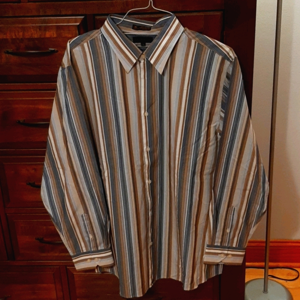 Men's NWOT Metropolitan XL button down